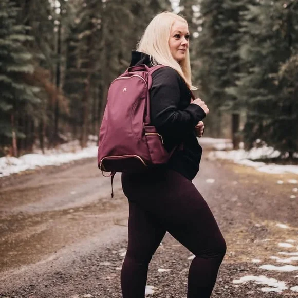 Buffbunny Gamechanger Backpack (OG version) - Mi Corazon with Gold Hardware - Picture 6 of 6